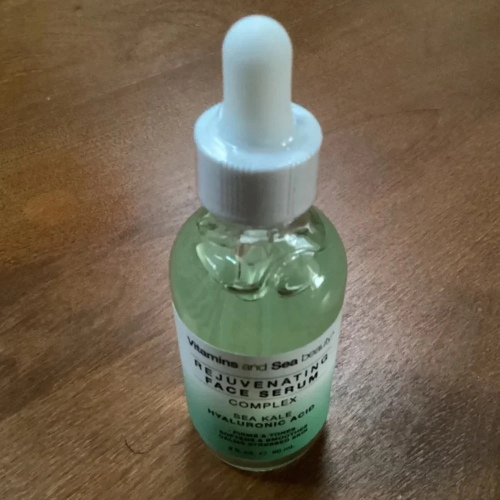 Vitamins and Sea Beauty Rejuvenating Face Serum Sea Kale Hyaluronic Acid